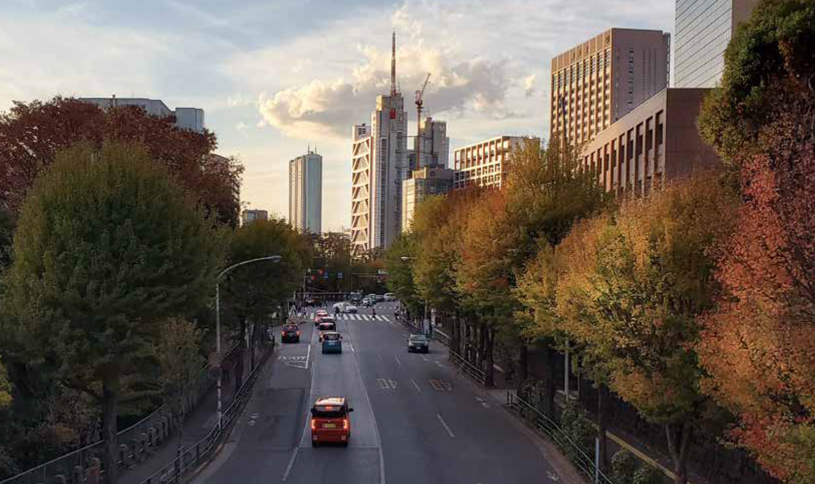 御茶ノ水・聖橋から（東京都千代田区）